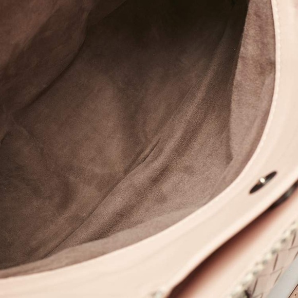 ❤️Authentic Bottega Veneta Salmon/Beige Intrecciato Leather and Snakeskin Tote❤️ - Picture 9 of 12